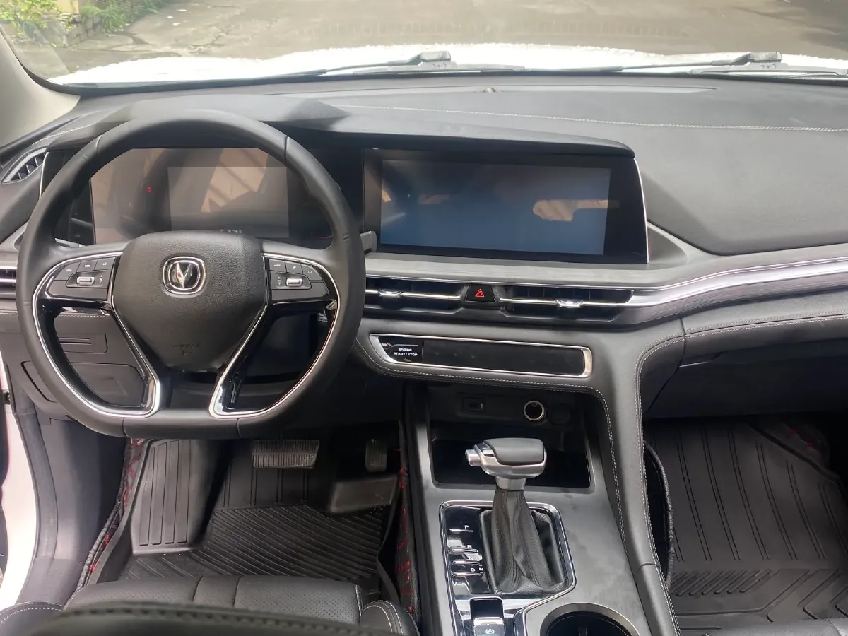 2020 ChangAn CS75 Plus 1.5T 178HP L4 6AT,autocango,china used car exporter,china ev exporter,chinese used car exporter,chinese used ev exporter
