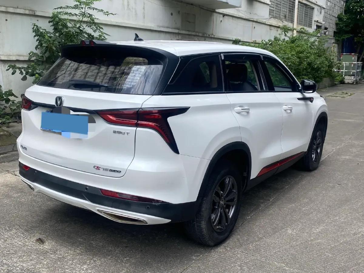 2020 ChangAn CS75 Plus 1.5T 178HP L4 6AT,autocango,china used car exporter,china ev exporter,chinese used car exporter,chinese used ev exporter