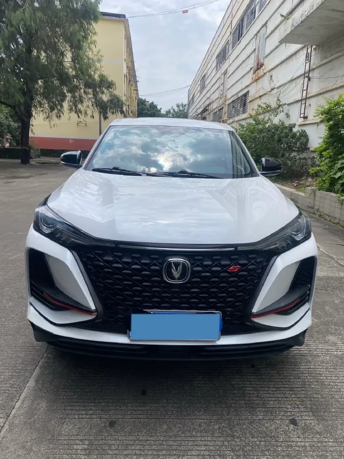 2020 ChangAn CS75 Plus 1.5T 178HP L4 6AT,autocango,china used car exporter,china ev exporter,chinese used car exporter,chinese used ev exporter