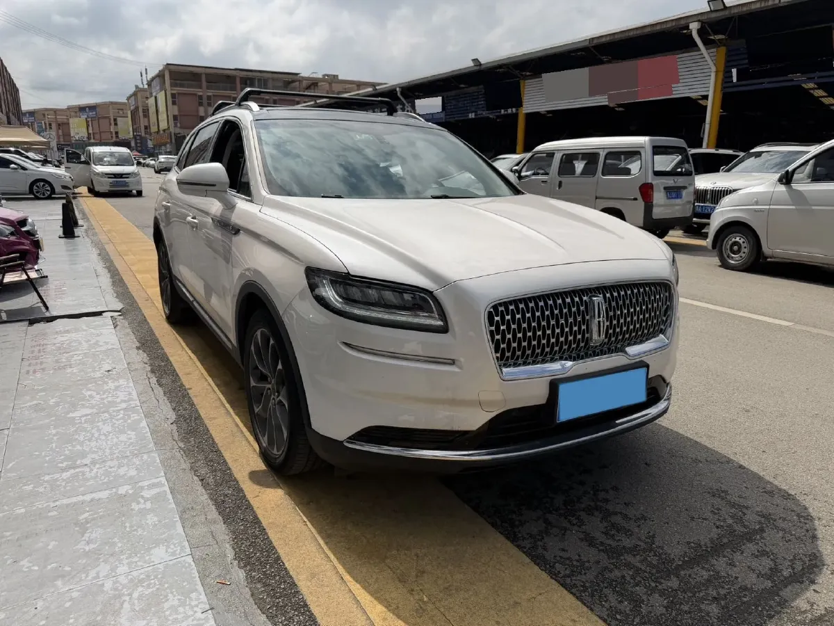 2021 Lincoln Nautilus 2.0T 245HP L4 8AT,autocango,china used car exporter,china ev exporter,chinese used car exporter,chinese used ev exporter