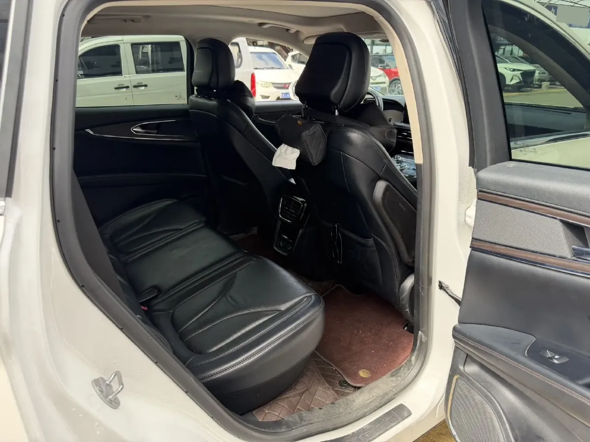 2021 Lincoln Nautilus 2.0T 245HP L4 8AT,autocango,china used car exporter,china ev exporter,chinese used car exporter,chinese used ev exporter