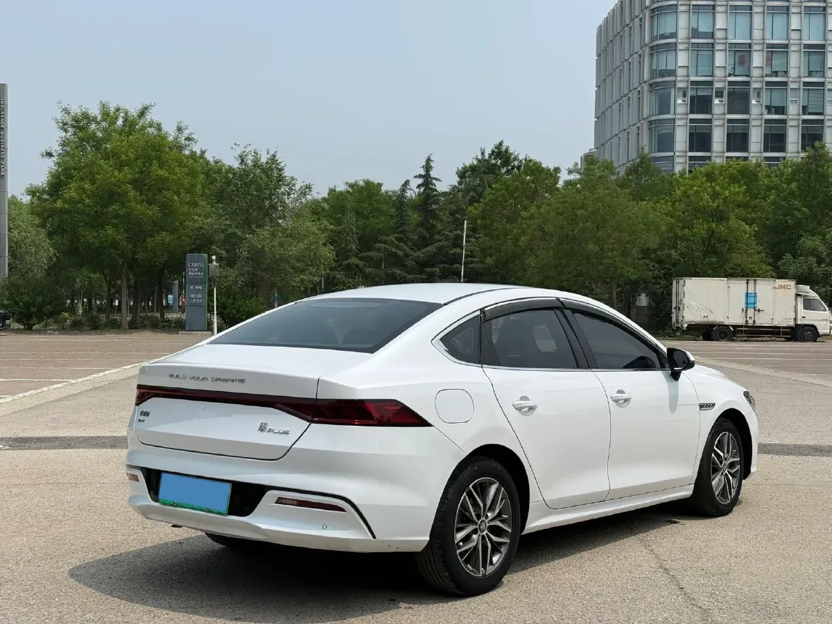 2021 Haval F7 1.5T 169HP L4 7DCT,autocango,china used car exporter,china ev exporter,chinese used car exporter,chinese used ev exporter