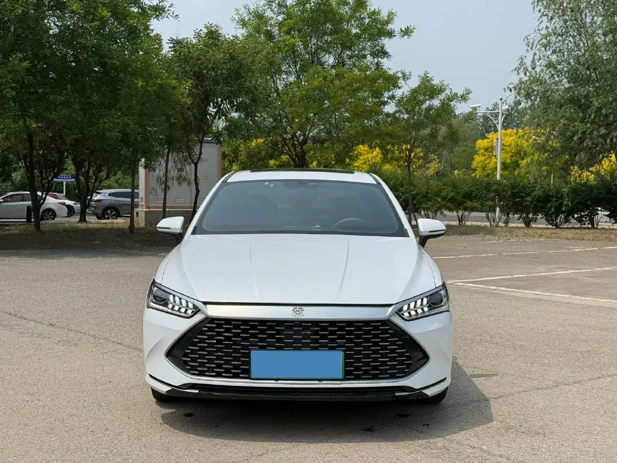 2021 Haval F7 1.5T 169HP L4 7DCT,autocango,china used car exporter,china ev exporter,chinese used car exporter,chinese used ev exporter