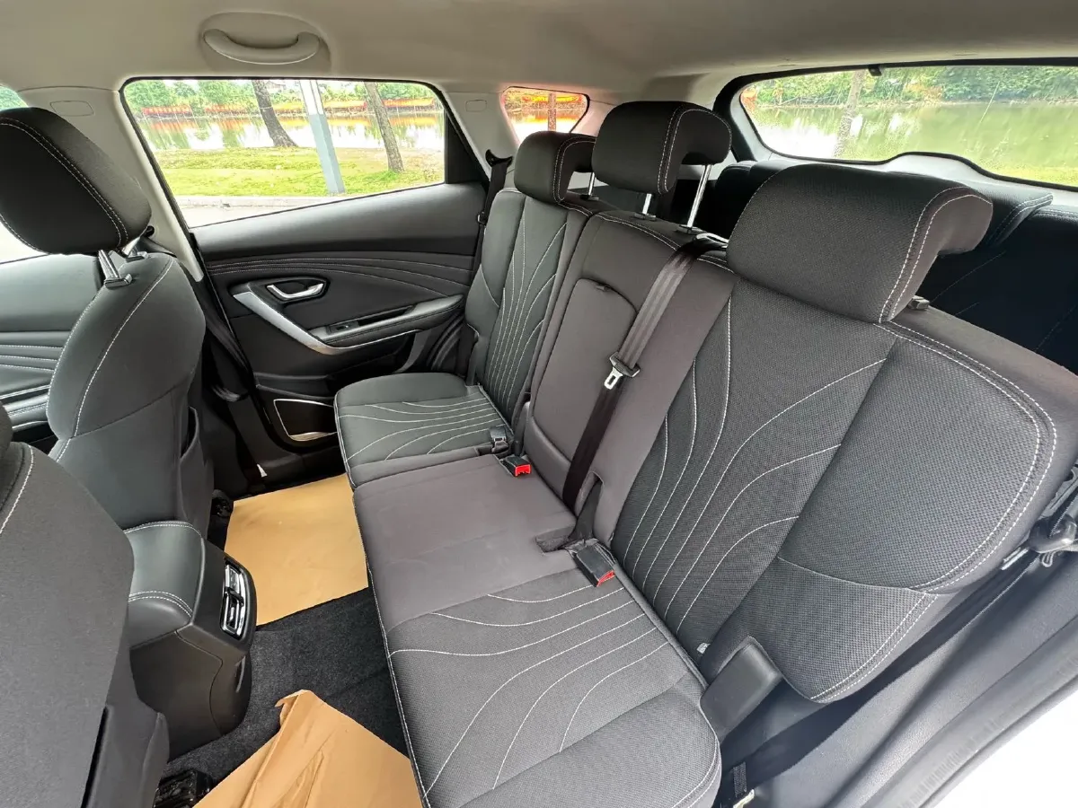2018 Traum S70 1.5T 156HP L4 5MT,autocango,china used car exporter,china ev exporter,chinese used car exporter,chinese used ev exporter