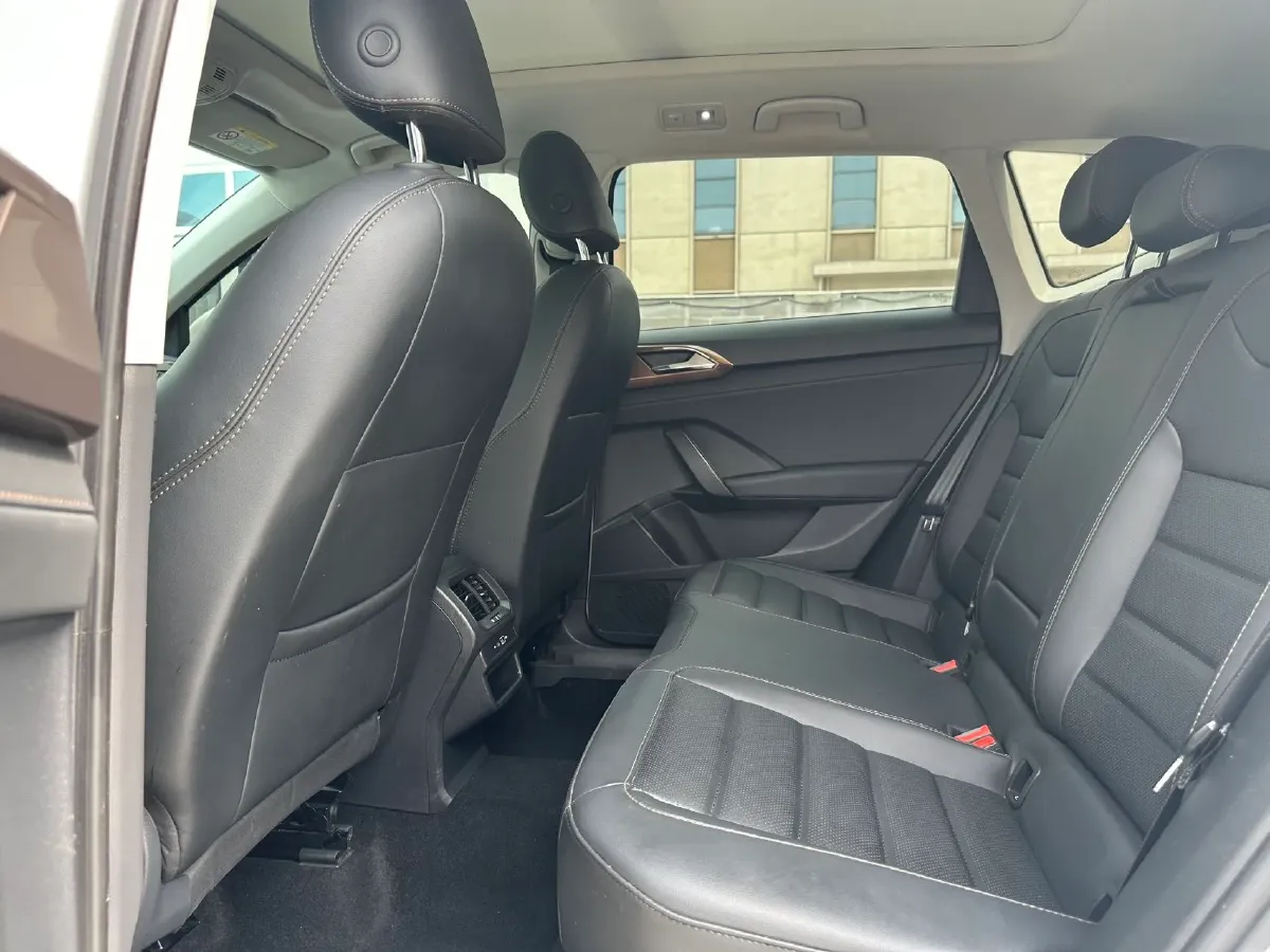 2022 Volkswagen Tharu 1.4T 150HP L4 7DCT,autocango,china used car exporter,china ev exporter,chinese used car exporter,chinese used ev exporter
