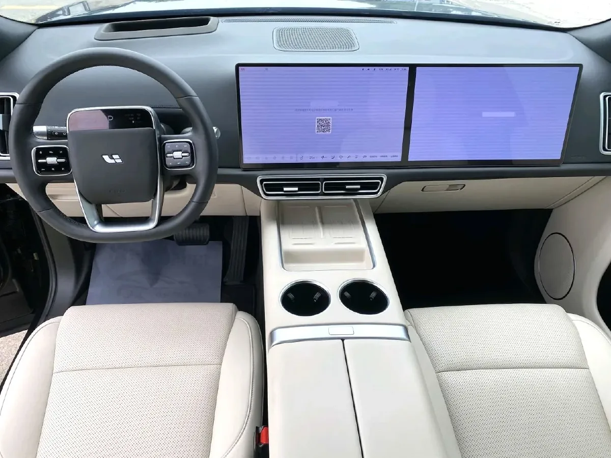 2024 Land Rover Range Rover Evoque 1.5T 200HP L3 8AT PHEV 15.5KWH,autocango,china used car exporter,china ev exporter,chinese used car exporter,chinese used ev exporter