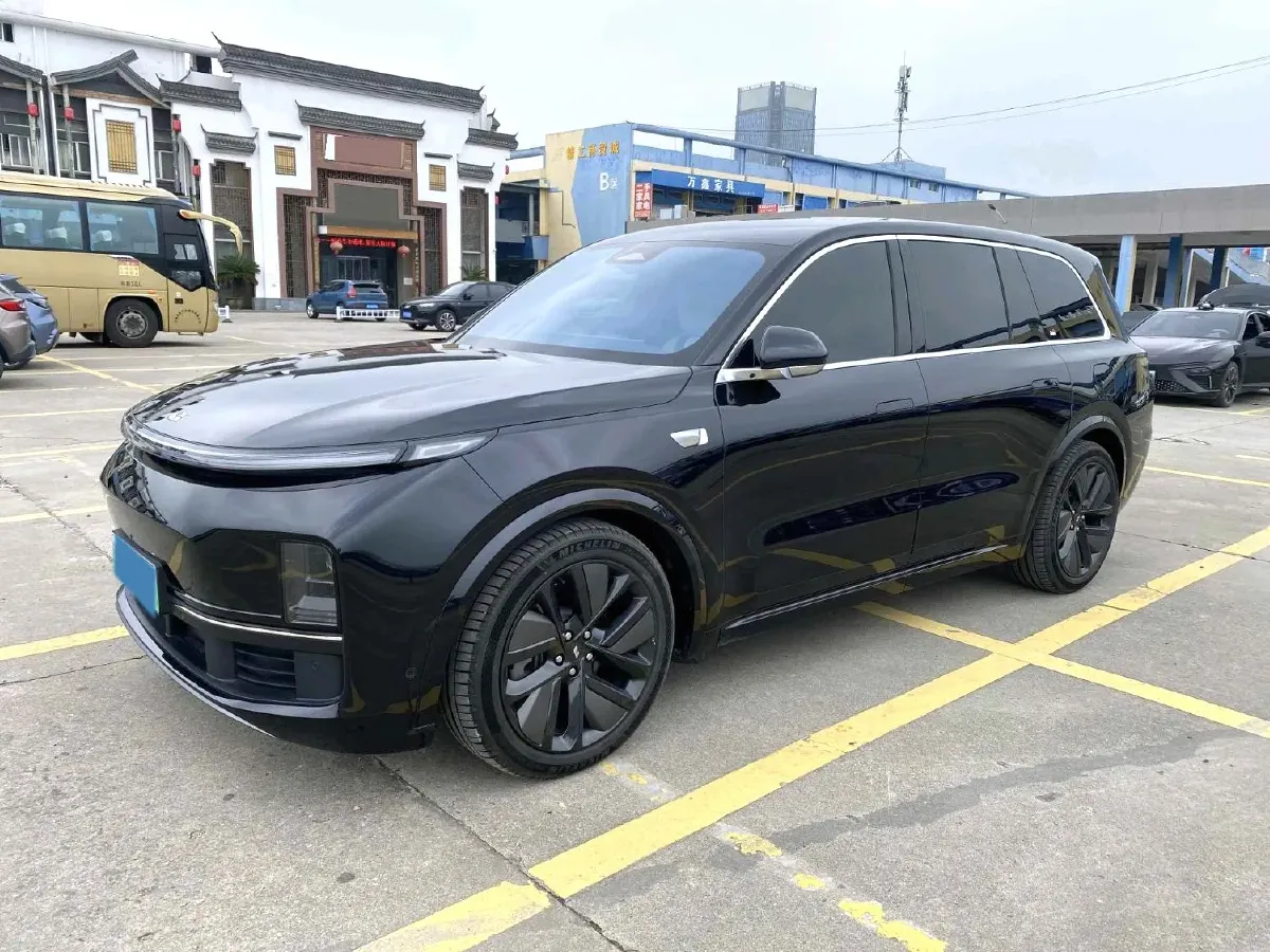 2024 Land Rover Range Rover Evoque 1.5T 200HP L3 8AT PHEV 15.5KWH,autocango,china used car exporter,china ev exporter,chinese used car exporter,chinese used ev exporter