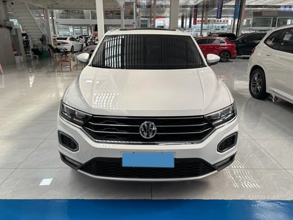 2020 Volkswagen T-Roc 1.4T 131HP L4 7DCT,autocango,china used car exporter,china ev exporter,chinese used car exporter,chinese used ev exporter