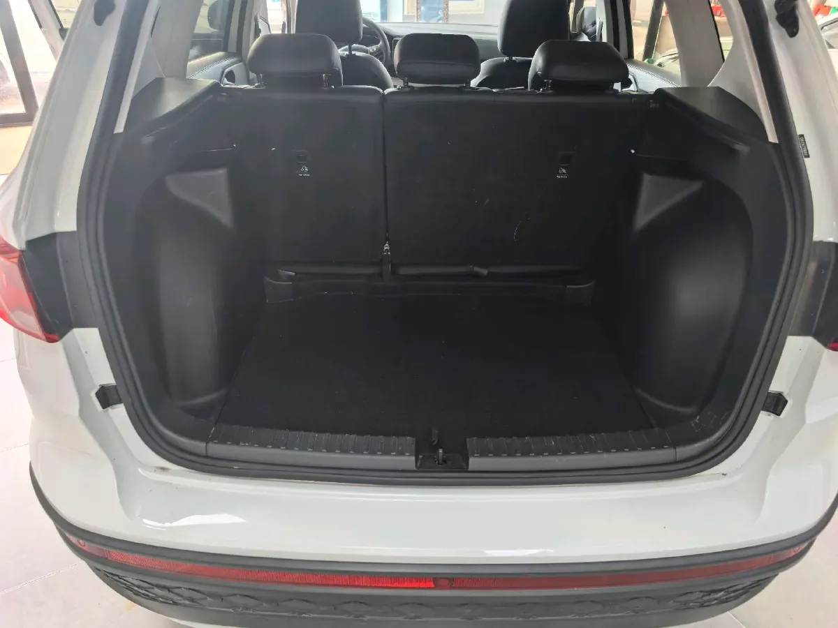 2023 Jetta VS5 1.4T 150HP L4 6AT,autocango,china used car exporter,china ev exporter,chinese used car exporter,chinese used ev exporter