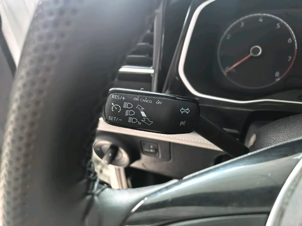 2023 Jetta VS5 1.4T 150HP L4 6AT,autocango,china used car exporter,china ev exporter,chinese used car exporter,chinese used ev exporter