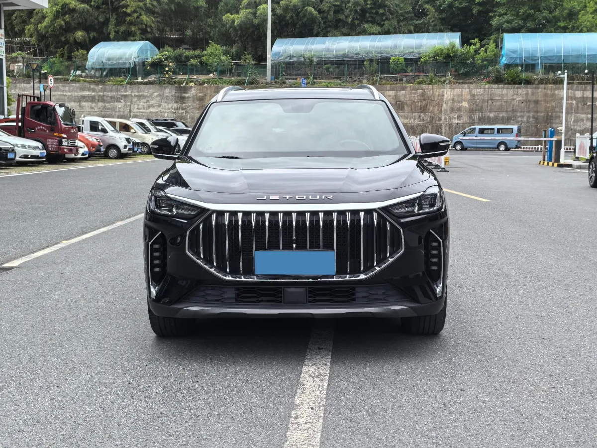2025 Jetour X70 Plus 1.5T 184HP L4 7DCT,autocango,china used car exporter,china ev exporter,chinese used car exporter,chinese used ev exporter