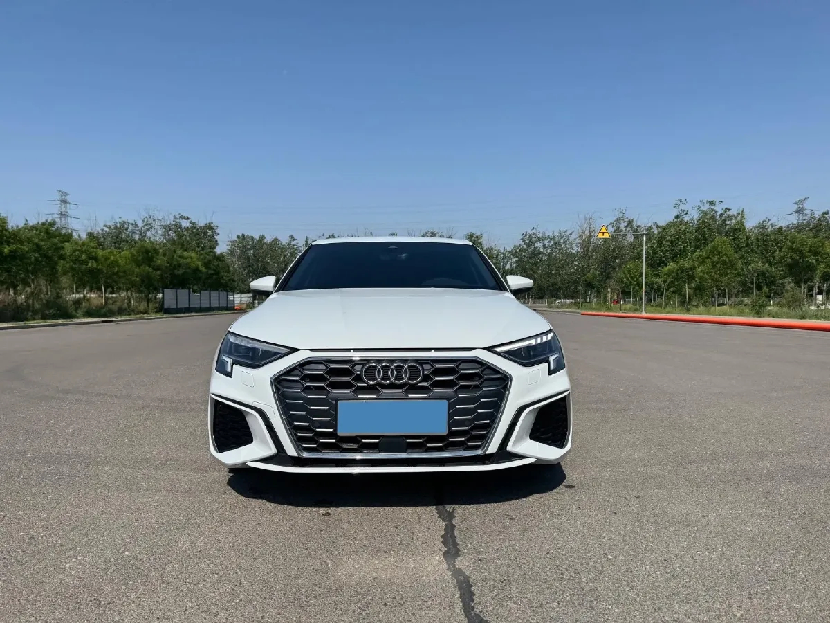 2023 Audi A3 1.4T 150HP L4 7DCT,autocango,china used car exporter,china ev exporter,chinese used car exporter,chinese used ev exporter