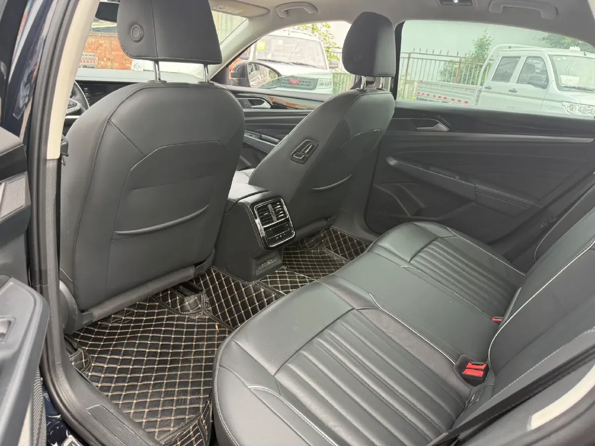 2022 Skoda Kodiak GT 2.0T 186HP L4 7DCT,autocango,china used car exporter,china ev exporter,chinese used car exporter,chinese used ev exporter