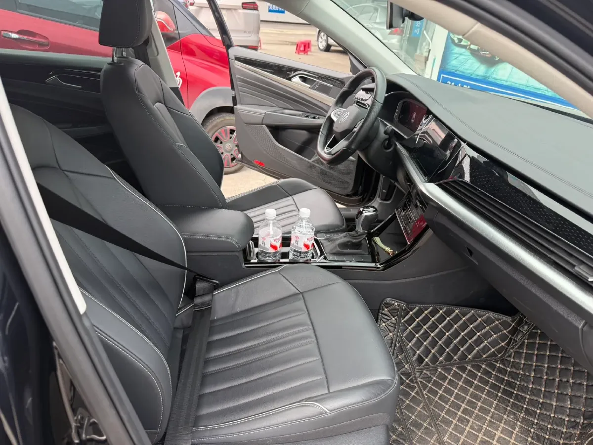 2022 Skoda Kodiak GT 2.0T 186HP L4 7DCT,autocango,china used car exporter,china ev exporter,chinese used car exporter,chinese used ev exporter