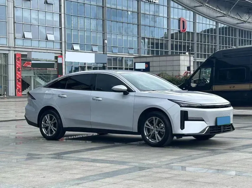 2025 Geely Galaxy A7 1.5L 112HP L4 1DHT PHEV,autocango,china used car exporter,china ev exporter,chinese used car exporter,chinese used ev exporter