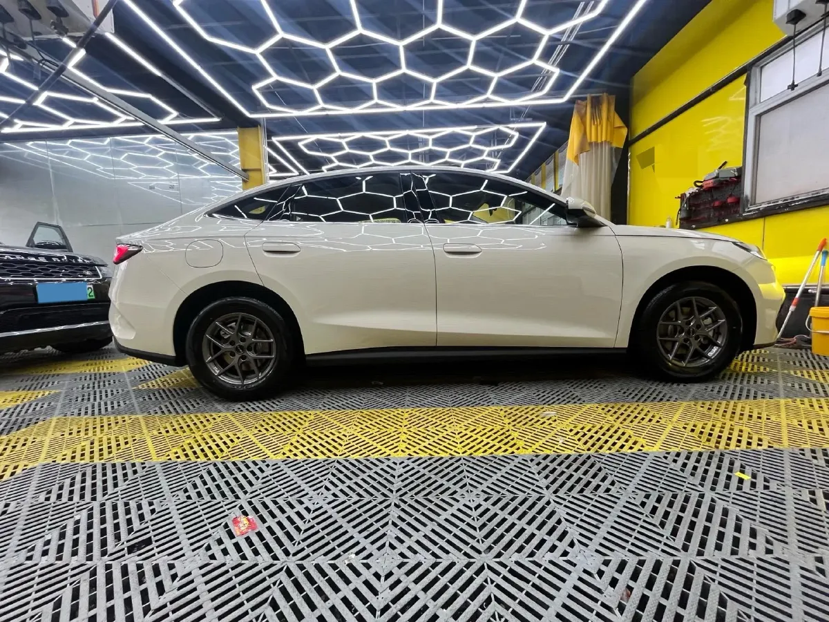 2026 BYD Seal06 1.5L 101HP L4 E-CVT PHEV,autocango,china used car exporter,china ev exporter,chinese used car exporter,chinese used ev exporter