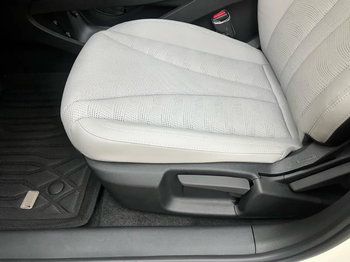 2026 BYD Seal06 1.5L 101HP L4 E-CVT PHEV,autocango,china used car exporter,china ev exporter,chinese used car exporter,chinese used ev exporter