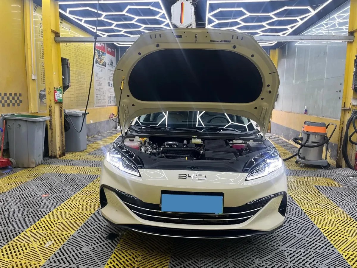 2026 BYD Seal06 1.5L 101HP L4 E-CVT PHEV,autocango,china used car exporter,china ev exporter,chinese used car exporter,chinese used ev exporter