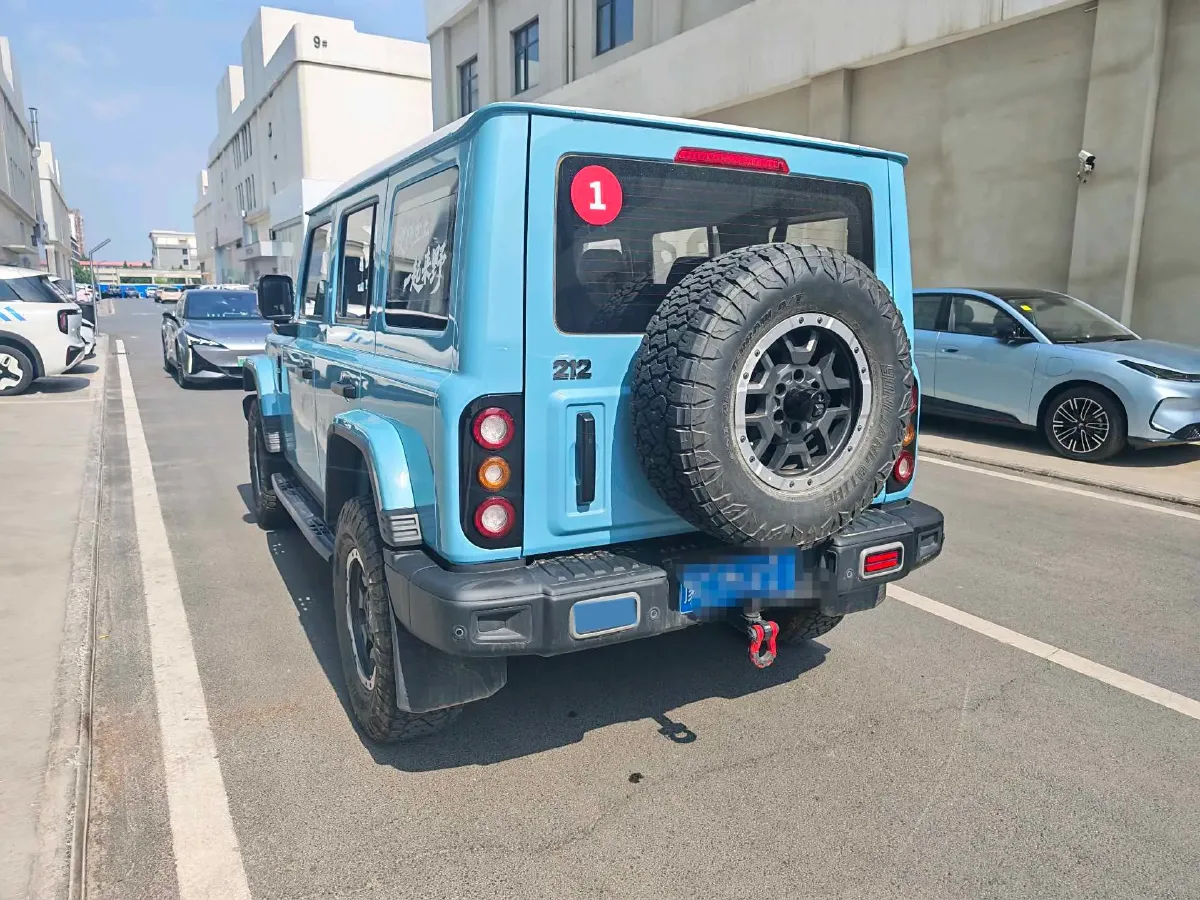 2025 212 212 T01 2.0T 252HP L4 8AT,autocango,china used car exporter,china ev exporter,chinese used car exporter,chinese used ev exporter