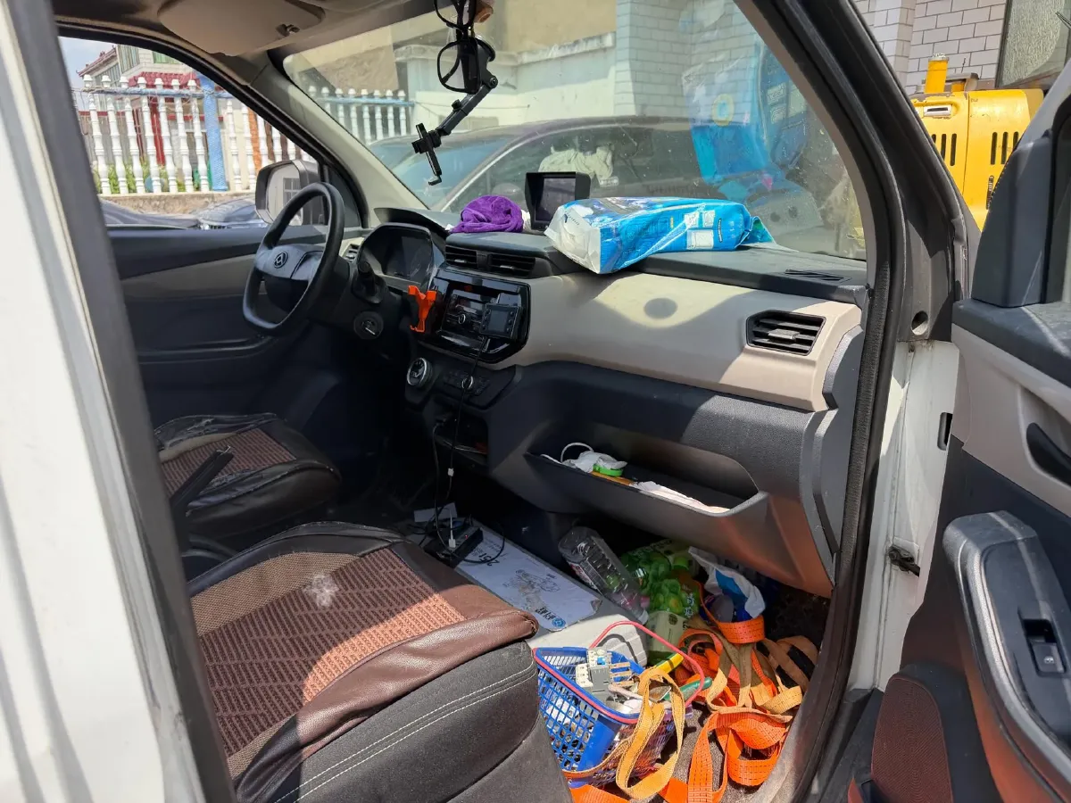 2023 MAXUS EV30 BEV 41.86KWH,autocango,china used car exporter,china ev exporter,chinese used car exporter,chinese used ev exporter