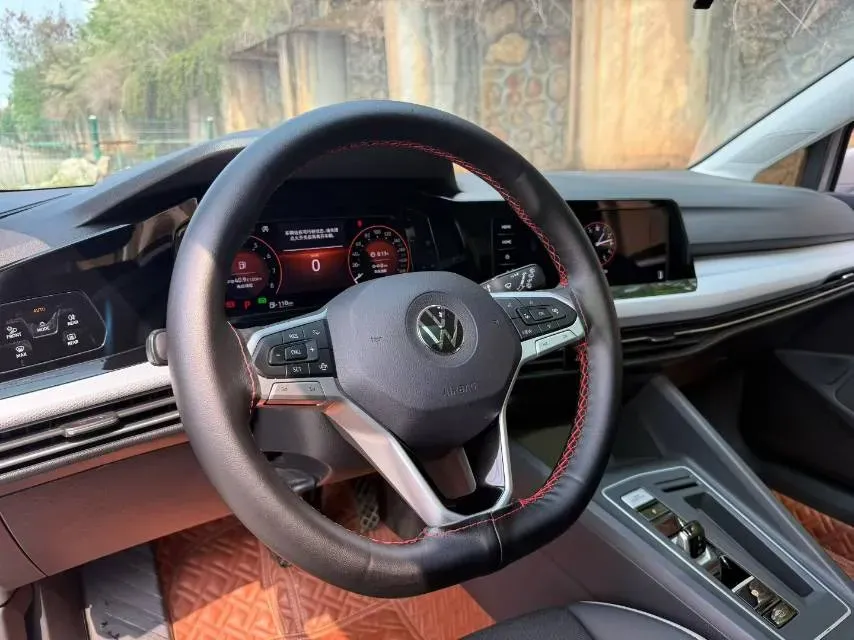 2021 Volkswagen Golf 1.4T 150HP L4 7DCT,autocango,china used car exporter,china ev exporter,chinese used car exporter,chinese used ev exporter