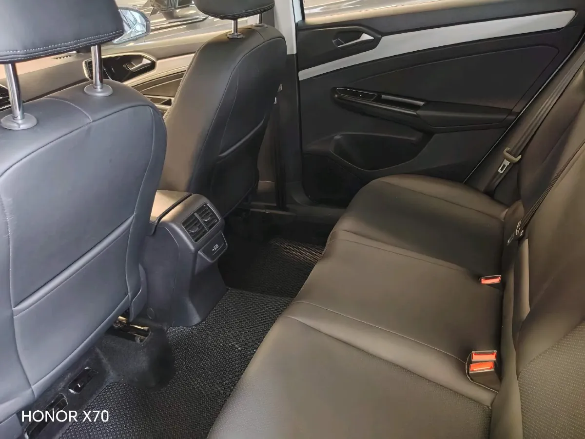 2022 Jetta VS5 1.4T 150HP L4 6AT,autocango,china used car exporter,china ev exporter,chinese used car exporter,chinese used ev exporter
