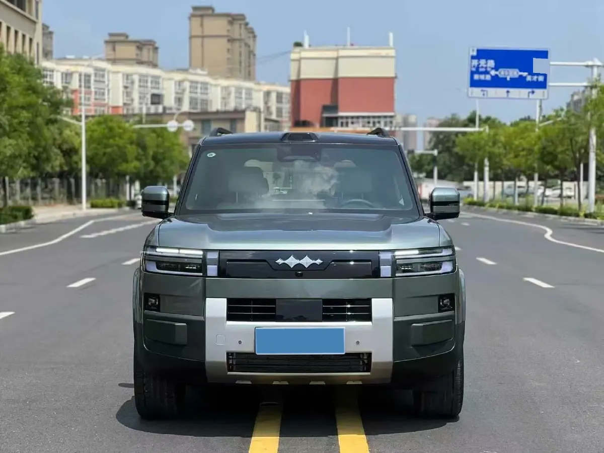 2025 FangChengBao Tai 7 1.5T 156HP L4 E-CVT PHEV,autocango,china used car exporter,china ev exporter,chinese used car exporter,chinese used ev exporter