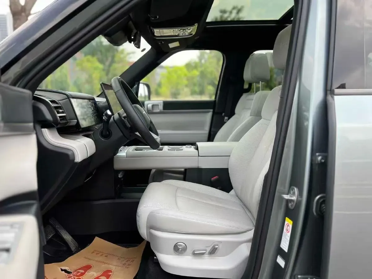 2025 FangChengBao Tai 7 1.5T 156HP L4 E-CVT PHEV,autocango,china used car exporter,china ev exporter,chinese used car exporter,chinese used ev exporter
