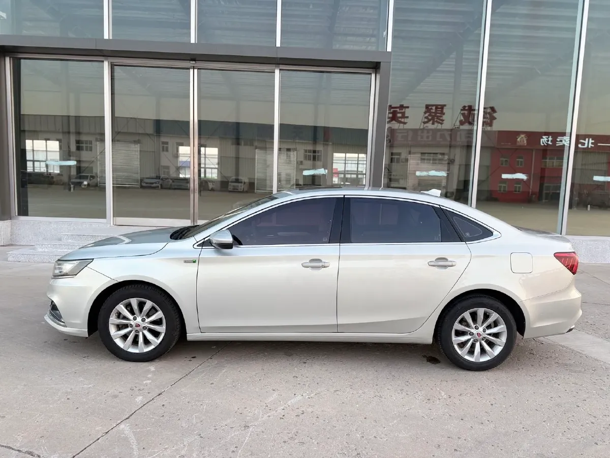2017 Roewe i6 1.0T 125HP L3 2AT PHEV,autocango,china used car exporter,china ev exporter,chinese used car exporter,chinese used ev exporter