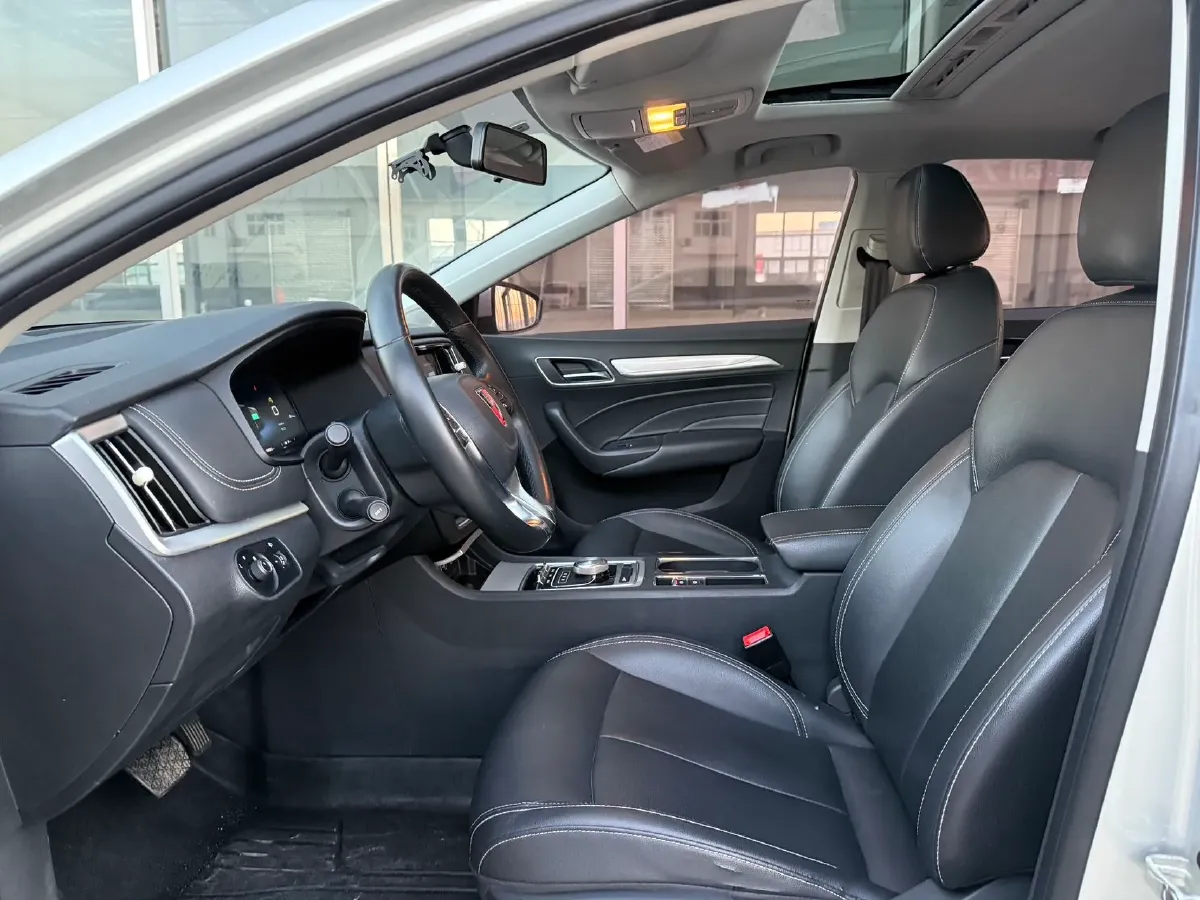 2017 Roewe i6 1.0T 125HP L3 2AT PHEV,autocango,china used car exporter,china ev exporter,chinese used car exporter,chinese used ev exporter