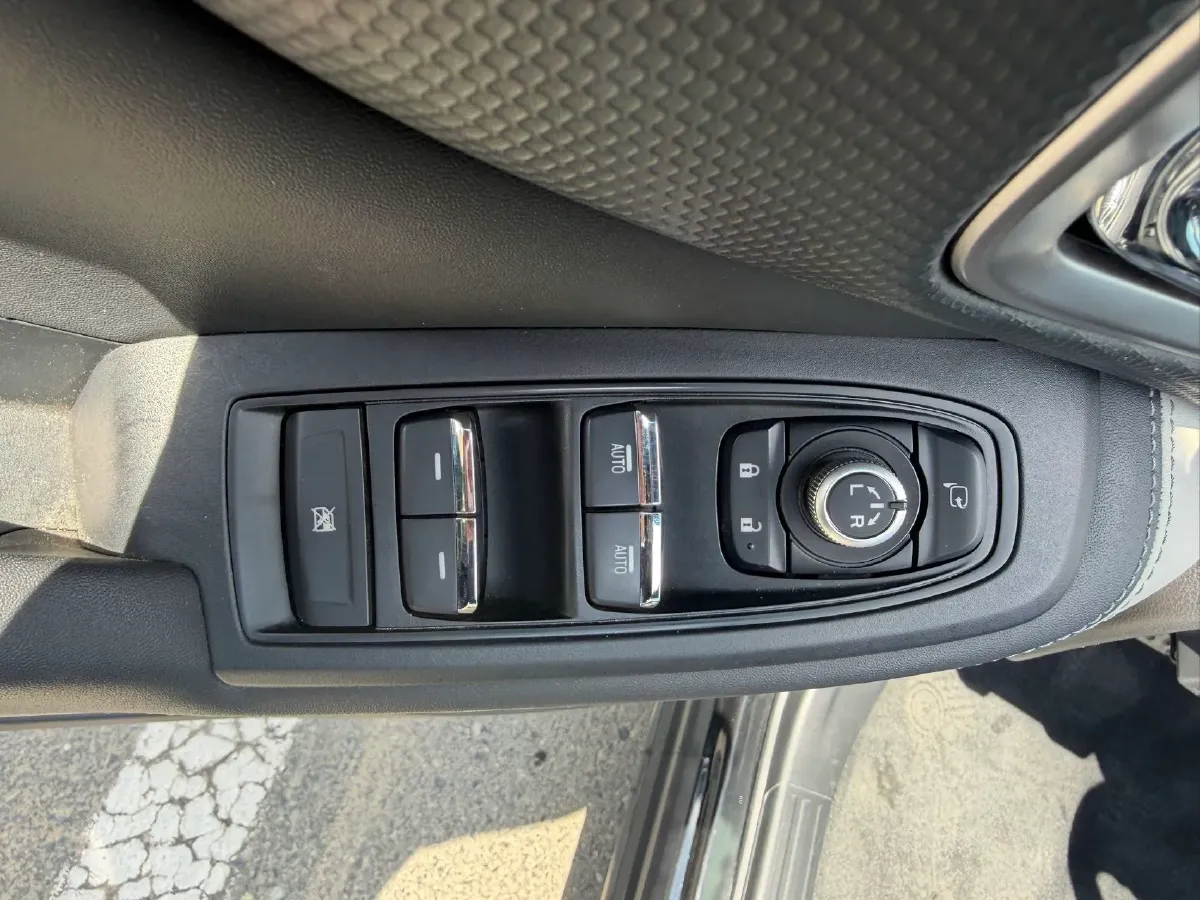2021 Subaru Forester 2.0L 154HP H4 CVT,autocango,china used car exporter,china ev exporter,chinese used car exporter,chinese used ev exporter
