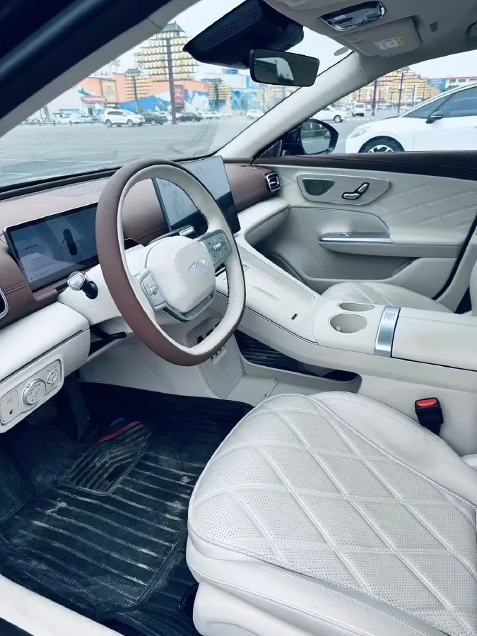 2025 Fulwin FulwinA9L 1.5T 156HP L4 1DHT PHEV,autocango,china used car exporter,china ev exporter,chinese used car exporter,chinese used ev exporter