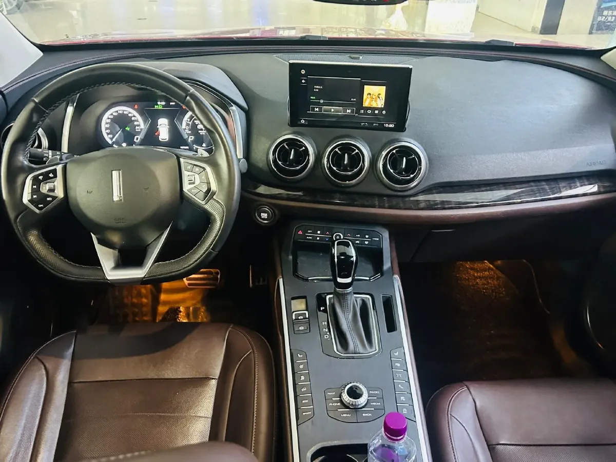 2017 WEY VV5 2.0T 197HP L4 7DCT,autocango,china used car exporter,china ev exporter,chinese used car exporter,chinese used ev exporter
