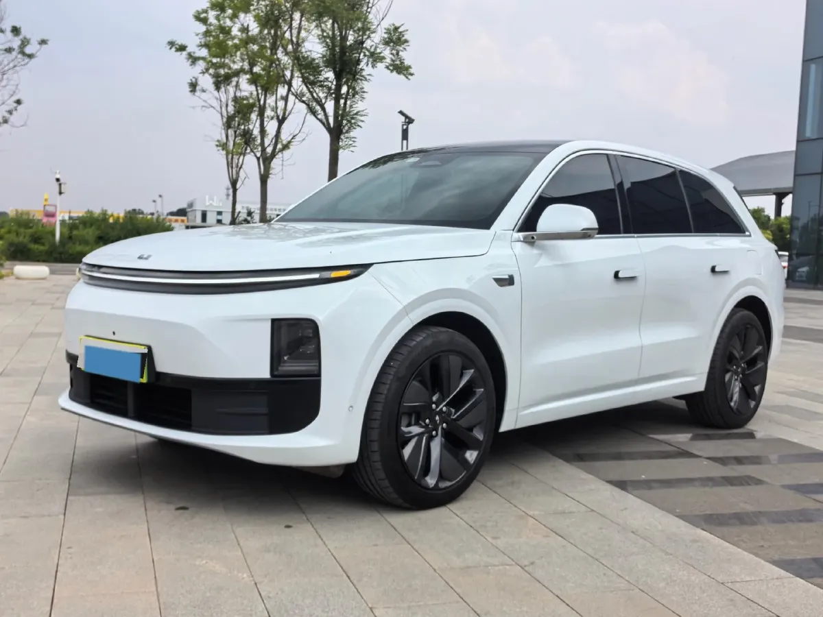 2024 Li L6 Range Extended 154HP L4 REEV 36.8KWH,autocango,china used car exporter,china ev exporter,chinese used car exporter,chinese used ev exporter