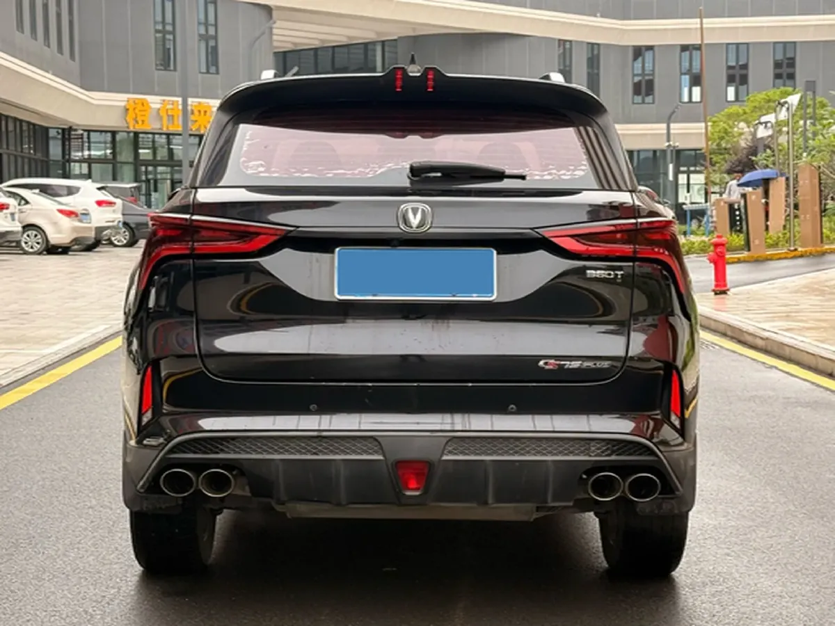 2020 ChangAn CS75 Plus 2.0T 233HP L4 8AT,autocango,china used car exporter,china ev exporter,chinese used car exporter,chinese used ev exporter