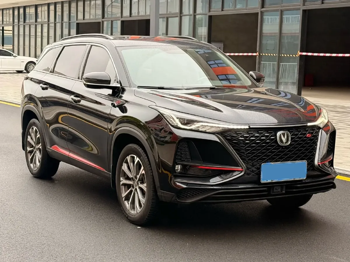 2020 ChangAn CS75 Plus 2.0T 233HP L4 8AT,autocango,china used car exporter,china ev exporter,chinese used car exporter,chinese used ev exporter
