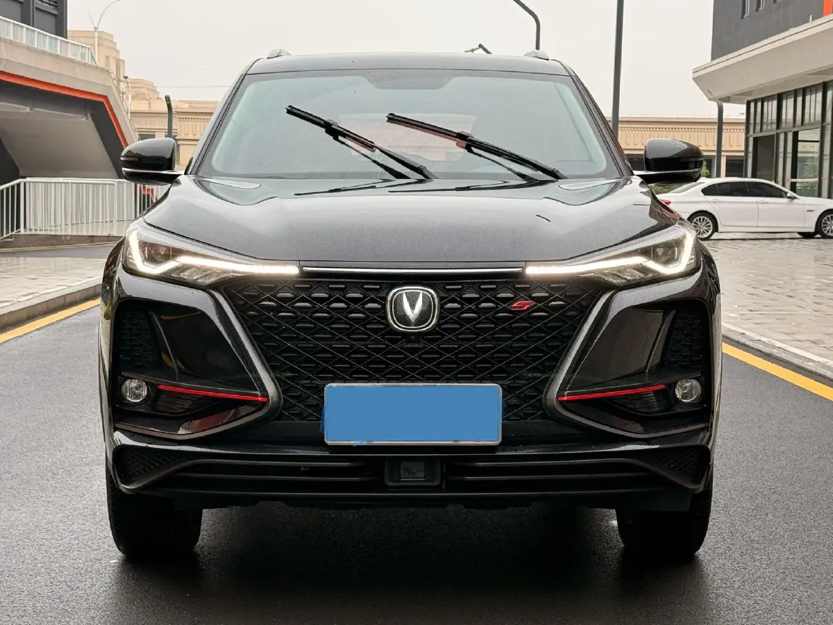 2020 ChangAn CS75 Plus 2.0T 233HP L4 8AT,autocango,china used car exporter,china ev exporter,chinese used car exporter,chinese used ev exporter