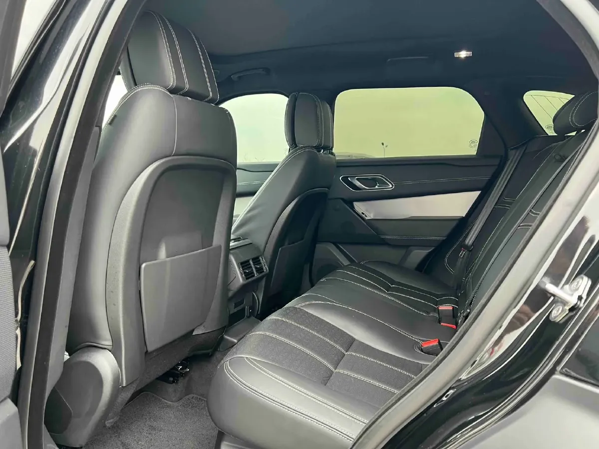 2023 Land Rover Range Rover Velar 2.0T 250HP L4 8AT,autocango,china used car exporter,china ev exporter,chinese used car exporter,chinese used ev exporter