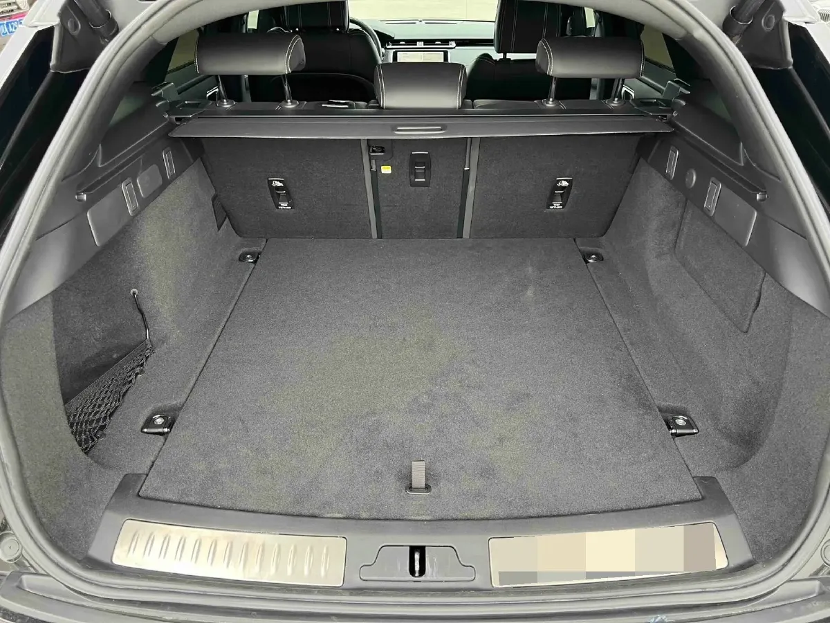 2023 Land Rover Range Rover Velar 2.0T 250HP L4 8AT,autocango,china used car exporter,china ev exporter,chinese used car exporter,chinese used ev exporter