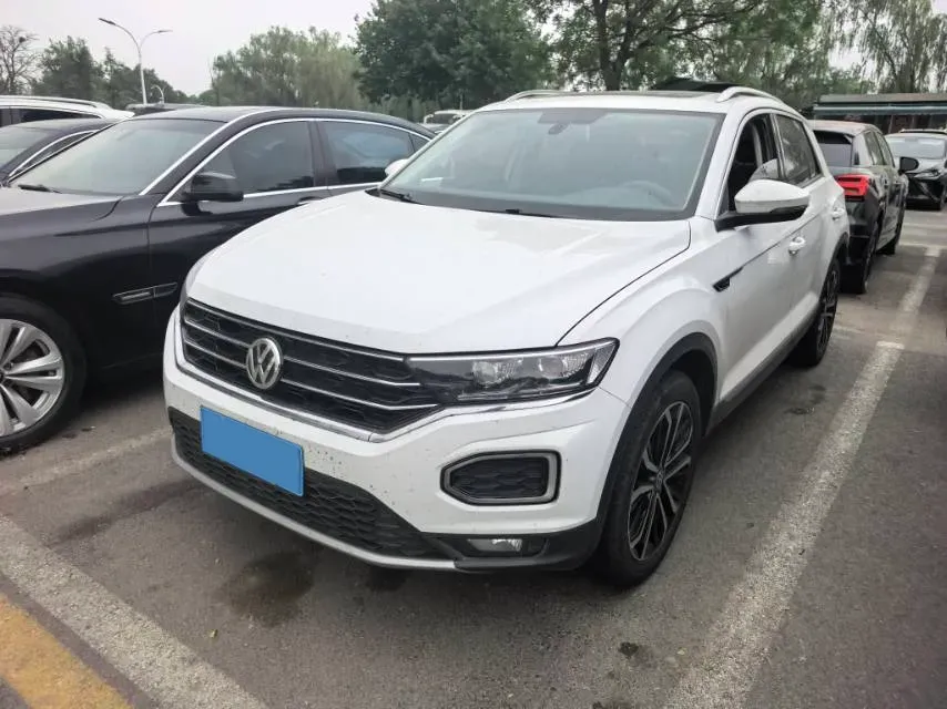 2020 Volkswagen T-Roc 1.4T 150HP L4 7DCT,autocango,china used car exporter,china ev exporter,chinese used car exporter,chinese used ev exporter