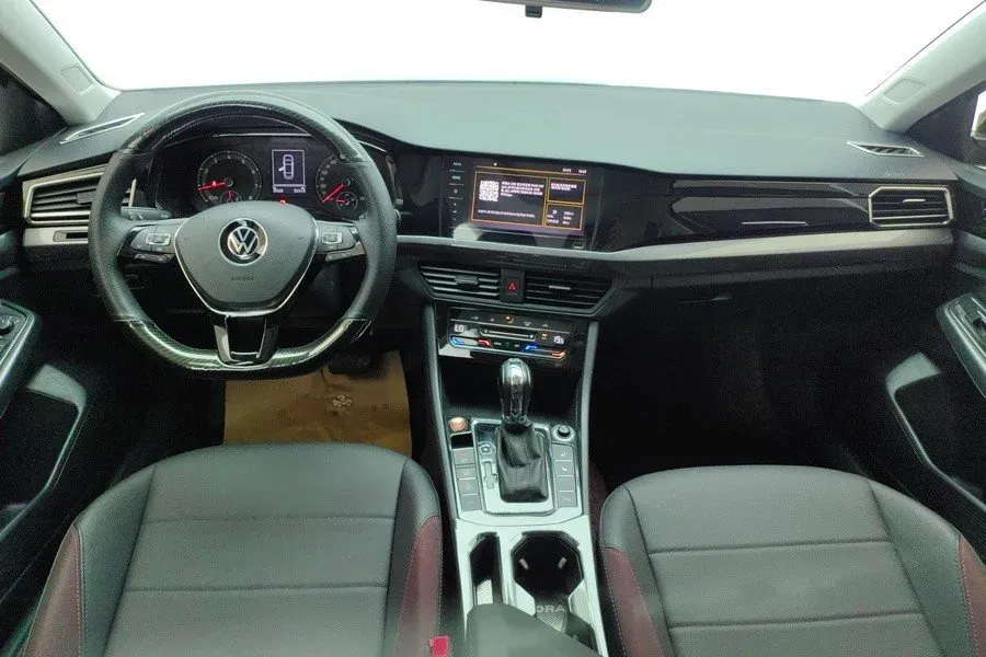 2021 Volkswagen Bora 1.4T 150HP L4 7DCT,autocango,china used car exporter,china ev exporter,chinese used car exporter,chinese used ev exporter