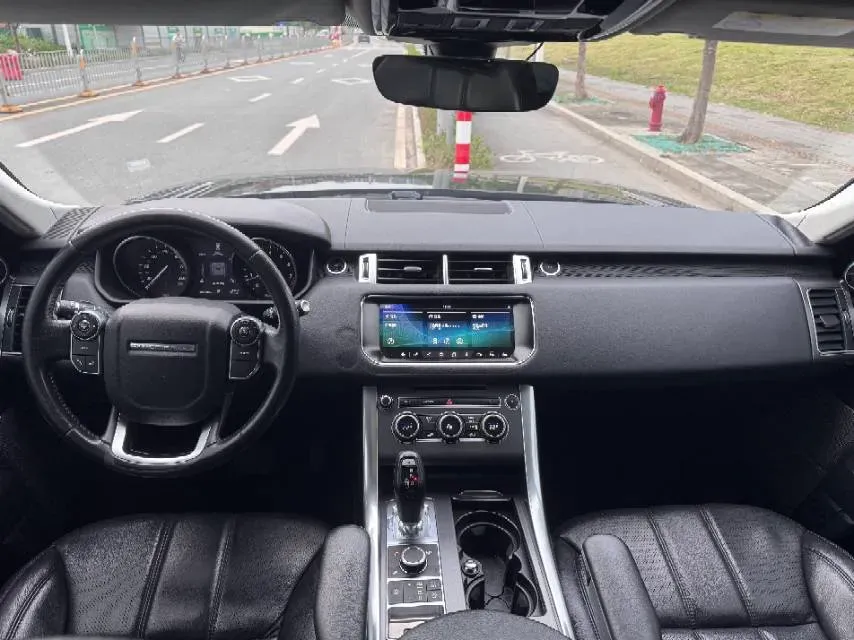 2017 Land Rover Range Rover Sport 3.0T 340HP V6 8AT,autocango,china used car exporter,china ev exporter,chinese used car exporter,chinese used ev exporter