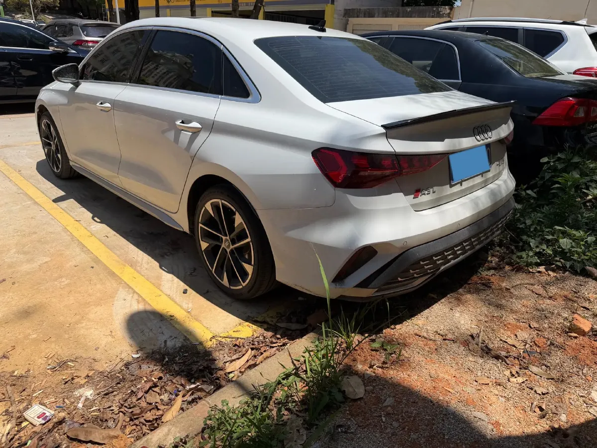 2025 Audi A3 1.5T 160HP L4 7DCT,autocango,china used car exporter,china ev exporter,chinese used car exporter,chinese used ev exporter