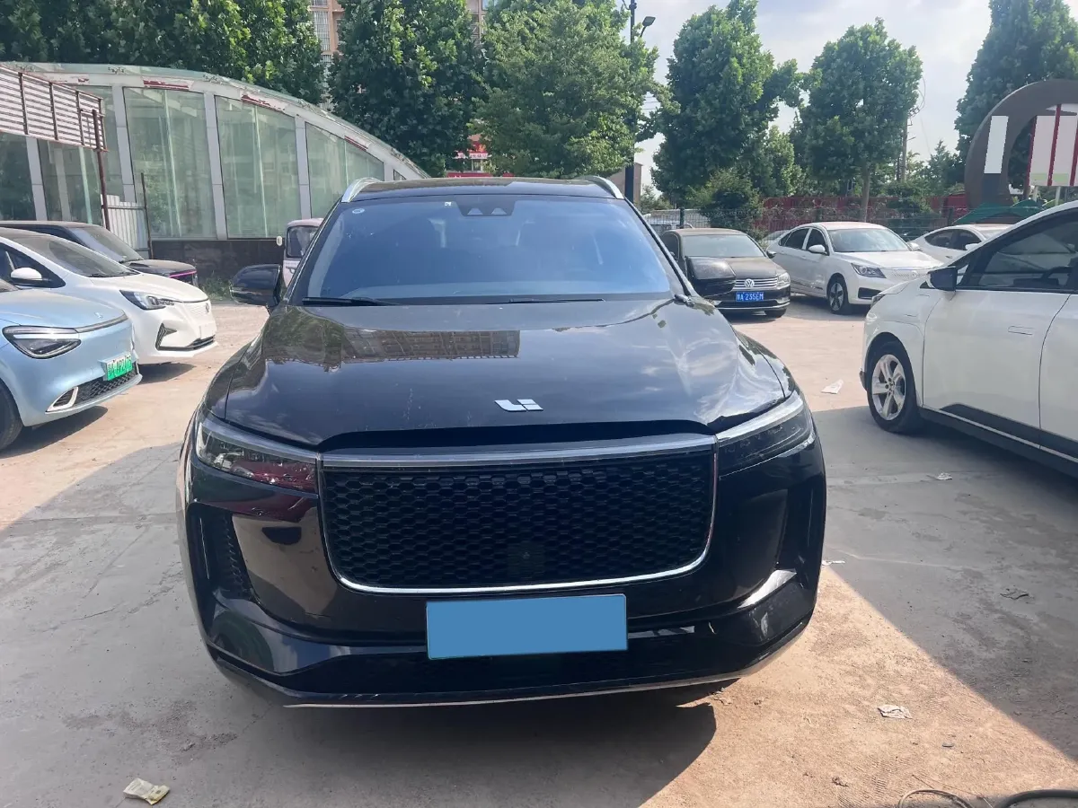 2020 Li ONE Range Extended 131HP REEV 40.5KWH,autocango,china used car exporter,china ev exporter,chinese used car exporter,chinese used ev exporter