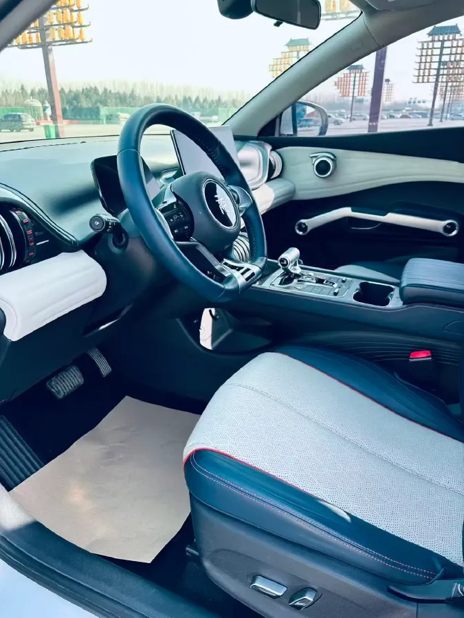 2022 Hycan Z03 BEV 64.23KWH,autocango,china used car exporter,china ev exporter,chinese used car exporter,chinese used ev exporter