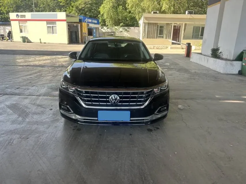 2019 Volvo V40 1.5T 152HP L4 6AT,autocango,china used car exporter,china ev exporter,chinese used car exporter,chinese used ev exporter