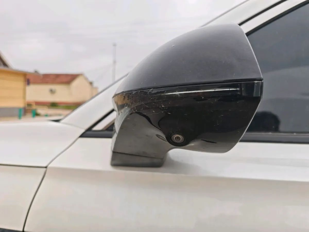 2023 Roewe RX5 1.5T 188HP L4 AMT PHEV 12.3KWH,autocango,china used car exporter,china ev exporter,chinese used car exporter,chinese used ev exporter