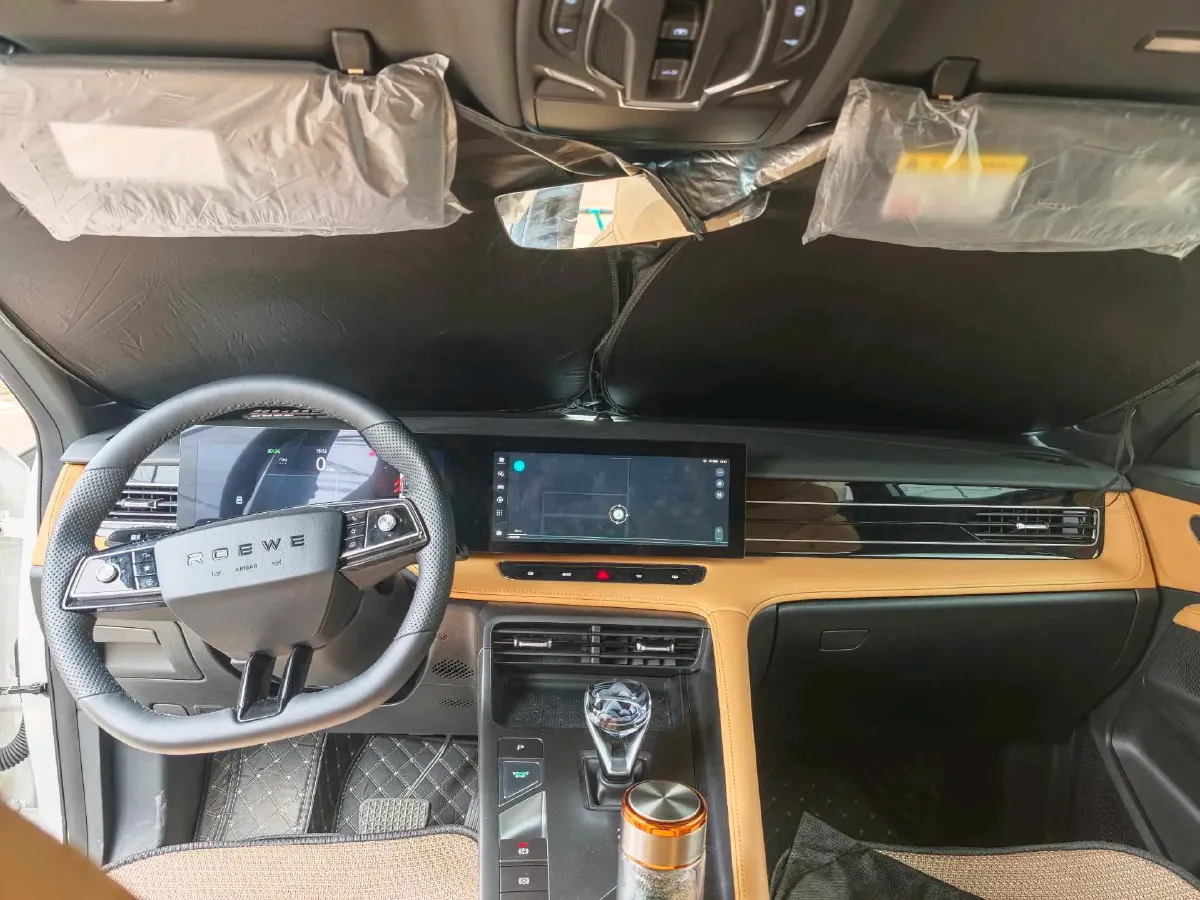 2023 Roewe RX5 1.5T 188HP L4 AMT PHEV 12.3KWH,autocango,china used car exporter,china ev exporter,chinese used car exporter,chinese used ev exporter