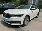 2019 Volkswagen Sagitar 1.2T 116HP L4 7DCT