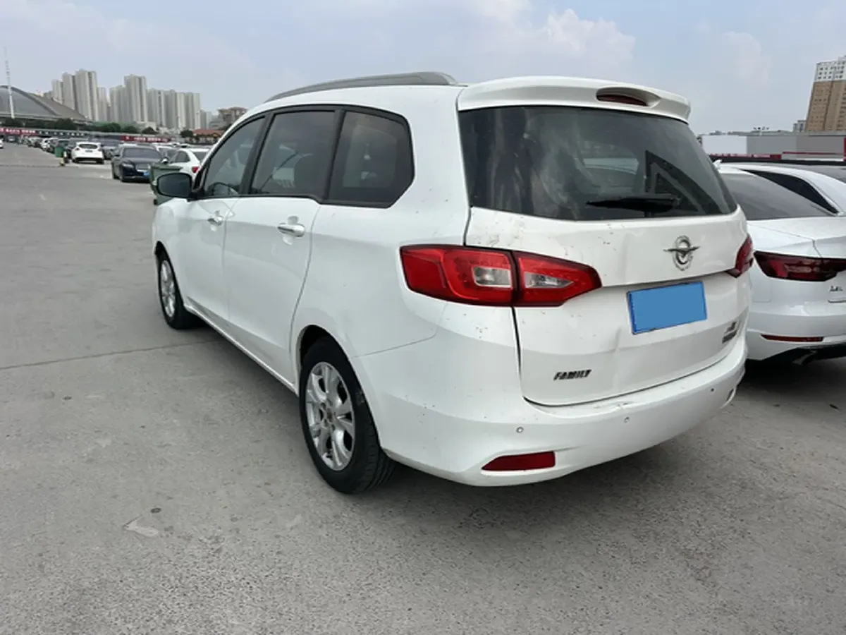 2017 HaiMa Family F7 1.5T 165HP L4 6AT,autocango,china used car exporter,china ev exporter,chinese used car exporter,chinese used ev exporter